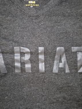 Ariat Men's Charcoal Gray Logo Short Sleeve Tee